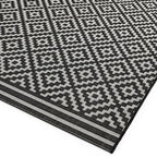 Patio 160x230cm 12 Diamond Mono Rug