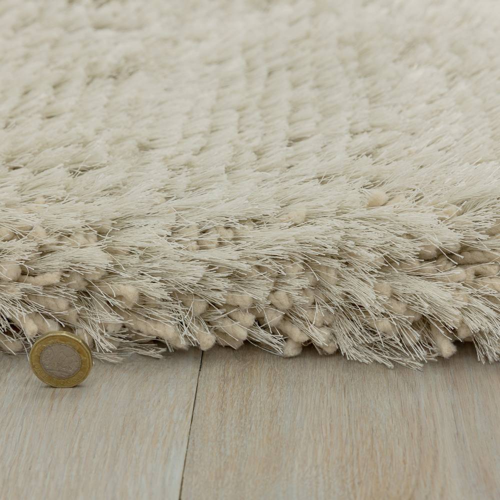 Plush Rug 140x200cm Pearl Rug
