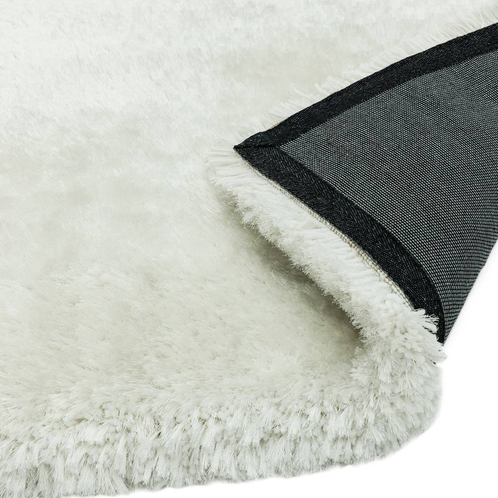 Plush Circle Rug 150x150cm White (Circle) Rug