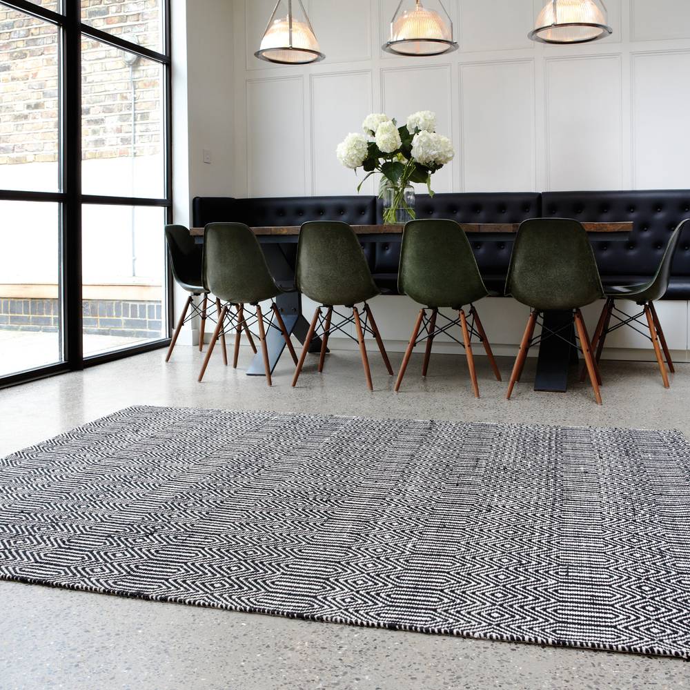 Sloan Rug 120x170cm Black Rug