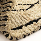 Souk 160x230cm Bleach & Black Rug