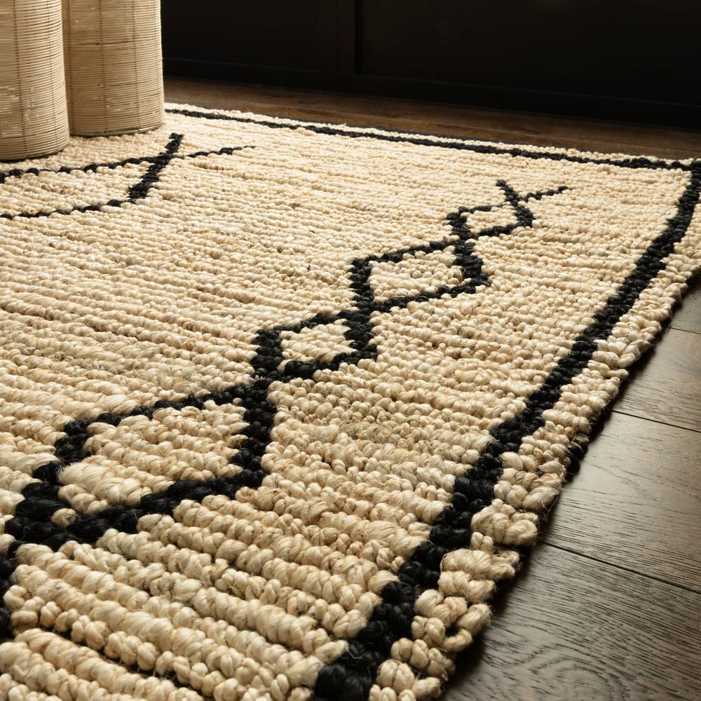 Souk 160x230cm Bleach & Black Rug