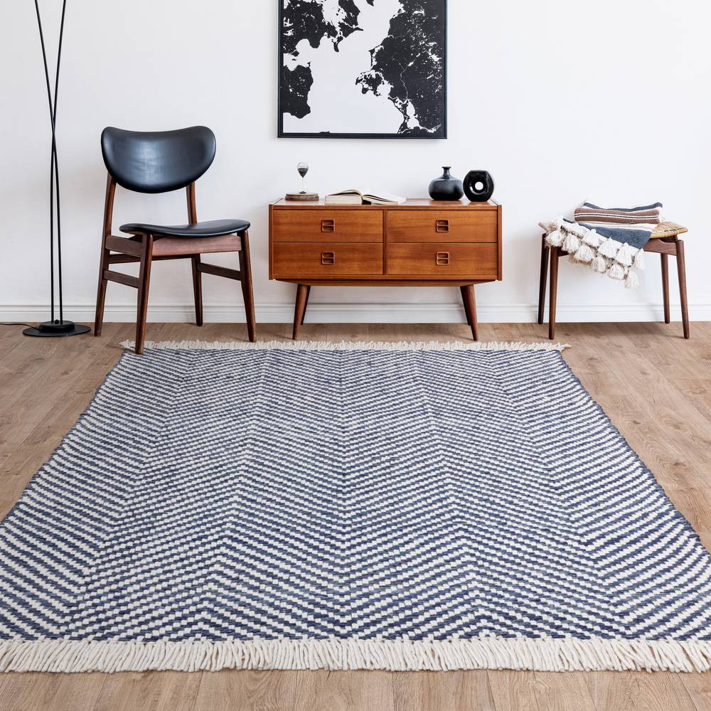 Vigo 160x230cm Navy Rug